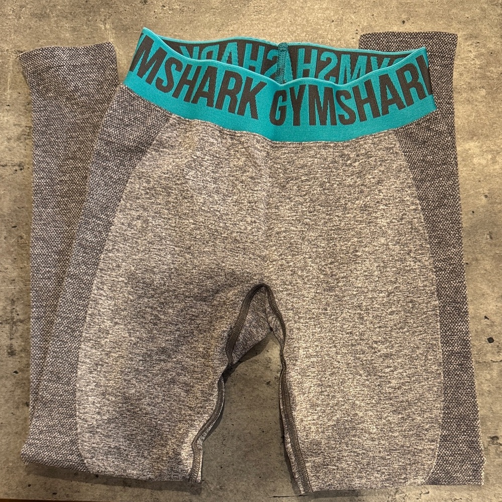 Gymshark Gray Leggings with Teal Waistband